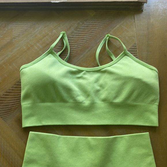 Seamless 2 Piece Workout Gym High Waist Leggings with Sport Bra Set - Picture 3 of 4